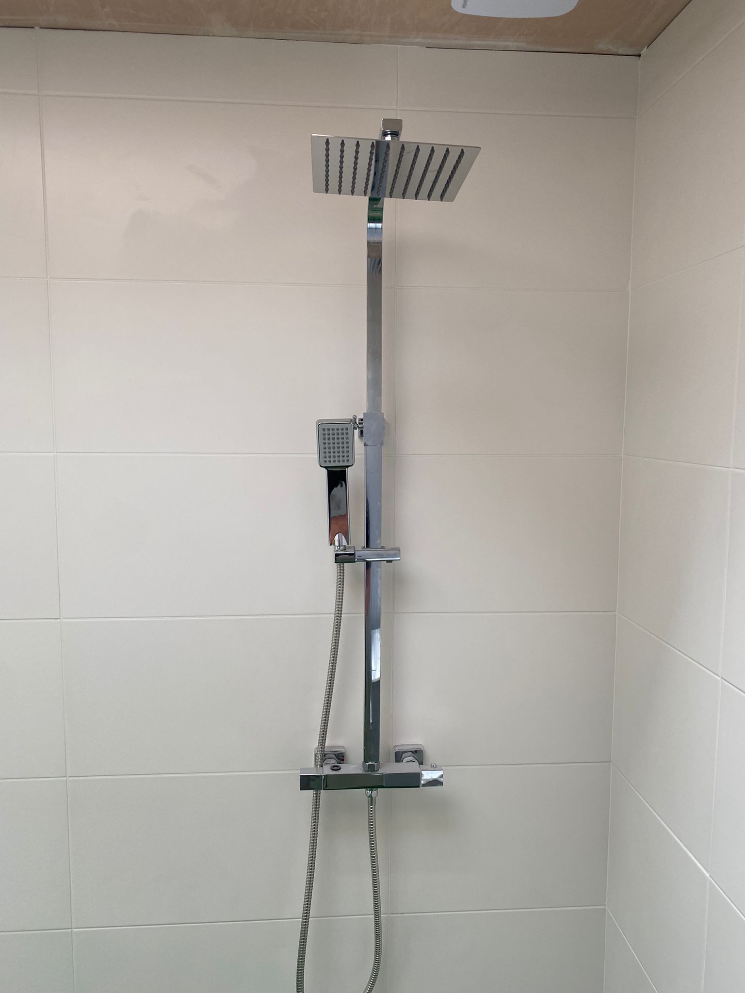 New Thermostatic Shower